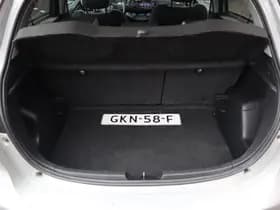 Toyota Yaris thumbnail 11