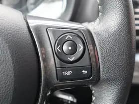 Toyota Yaris thumbnail 28