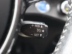 Toyota Yaris thumbnail 31