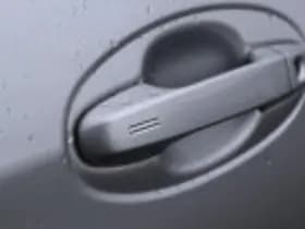Toyota Yaris thumbnail 56