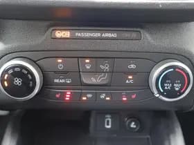Ford Focus thumbnail 34