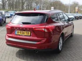 Ford Focus thumbnail 6