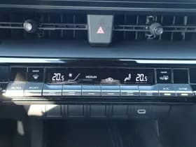 Toyota C hr thumbnail 36