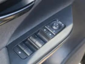 Toyota C hr thumbnail 56
