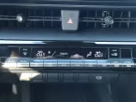 Toyota C hr thumbnail 68