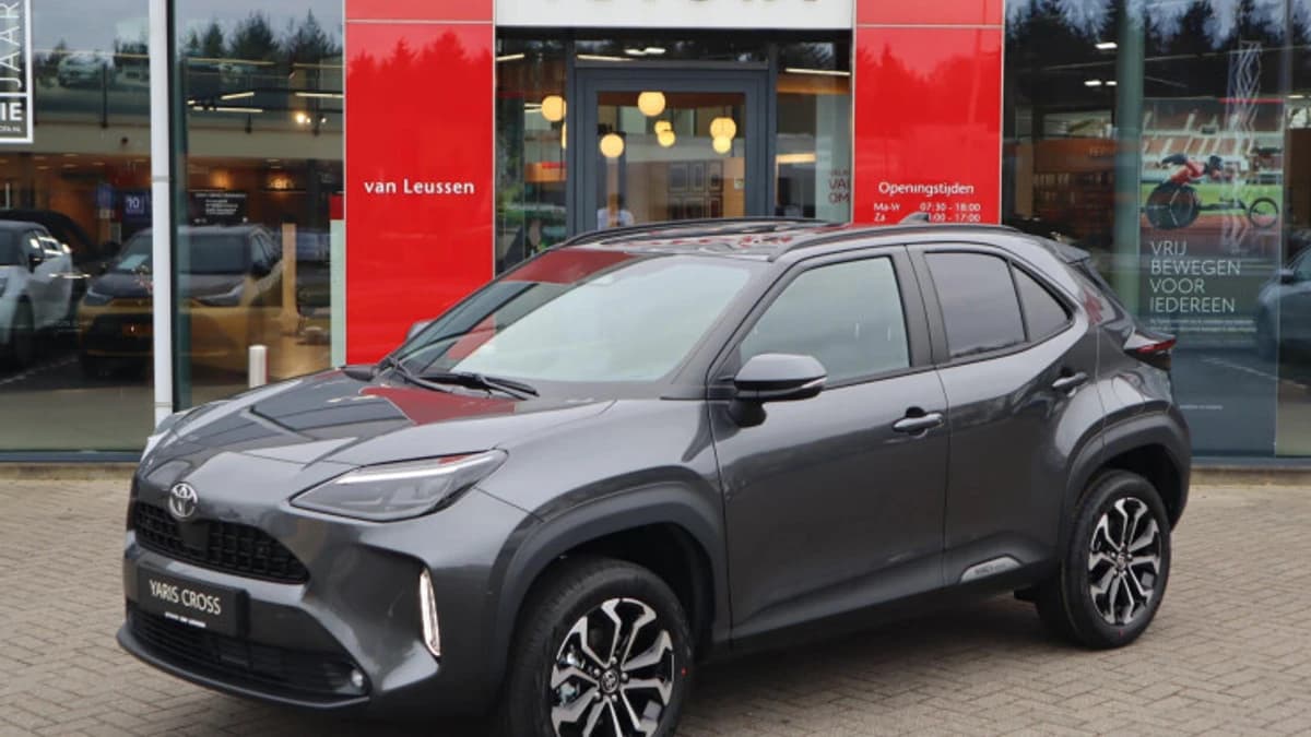 Toyota Yaris Cross — foto 1