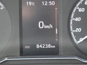 Toyota Yaris thumbnail 31