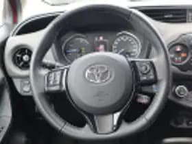 Toyota Yaris thumbnail 58