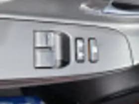 Toyota Yaris thumbnail 59