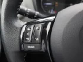 Toyota Yaris thumbnail 62