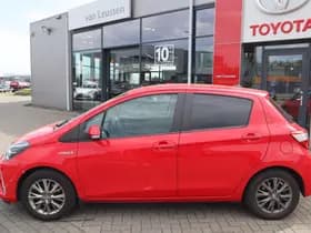 Toyota Yaris thumbnail 8