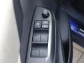 Toyota Yaris Cross thumbnail 60