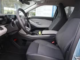 Ford Explorer thumbnail 24