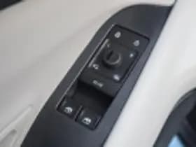 Ford Explorer thumbnail 61