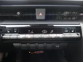 Toyota C hr thumbnail 46