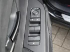 Toyota C hr thumbnail 75