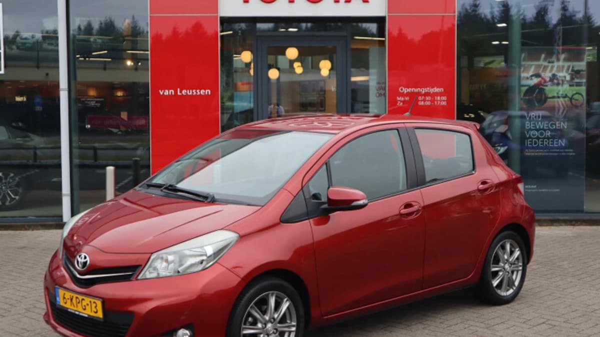 Toyota Yaris — foto 1