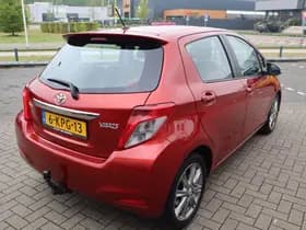 Toyota Yaris thumbnail 13