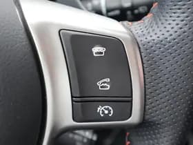 Toyota Yaris thumbnail 27