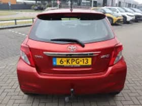 Toyota Yaris thumbnail 4