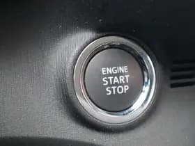 Toyota Yaris thumbnail 31