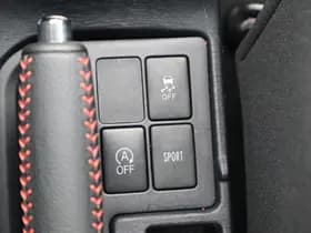 Toyota Yaris thumbnail 35