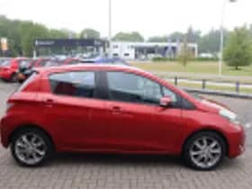 Toyota Yaris thumbnail 52