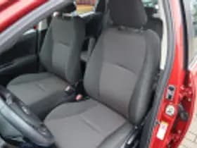 Toyota Yaris thumbnail 58