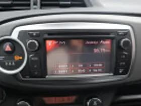 Toyota Yaris thumbnail 76