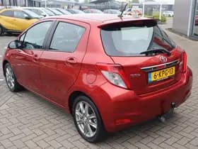 Toyota Yaris thumbnail 9