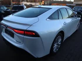 Toyota Mirai thumbnail 11