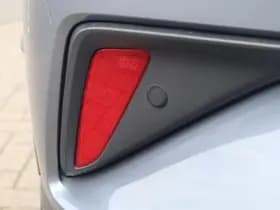 Toyota C hr thumbnail 18