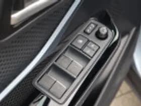 Toyota C hr thumbnail 63