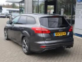 Ford Focus thumbnail 40