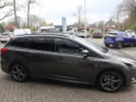 Ford Focus thumbnail 45