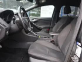 Ford Focus thumbnail 52