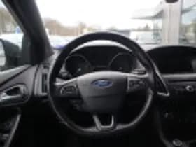 Ford Focus thumbnail 55