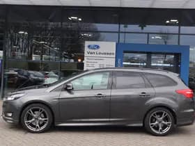Ford Focus thumbnail 8