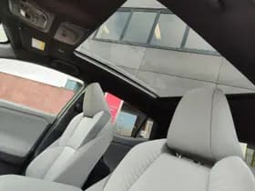 Toyota C hr thumbnail 16