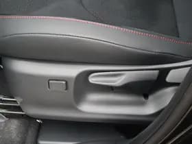 Toyota Corolla thumbnail 25