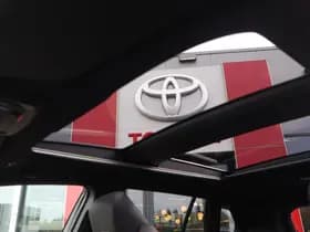 Toyota Corolla thumbnail 37