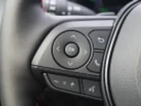 Toyota Corolla thumbnail 70