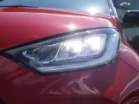 Toyota Yaris thumbnail 16