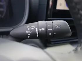 Toyota Yaris thumbnail 33