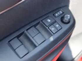 Toyota Yaris thumbnail 63