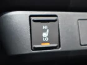 Toyota Yaris thumbnail 77