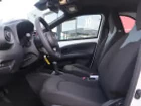 Toyota Aygo X thumbnail 45