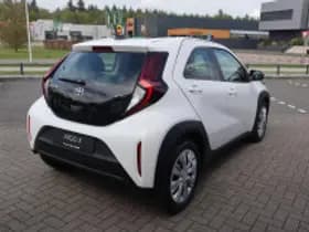 Toyota Aygo X thumbnail 6