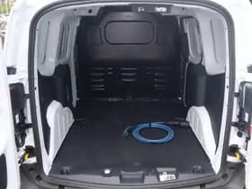 Ford E transit courier thumbnail 13