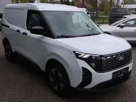 Ford E transit courier thumbnail 17
